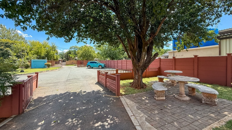 Commercial Property for Sale in Adamayview North West